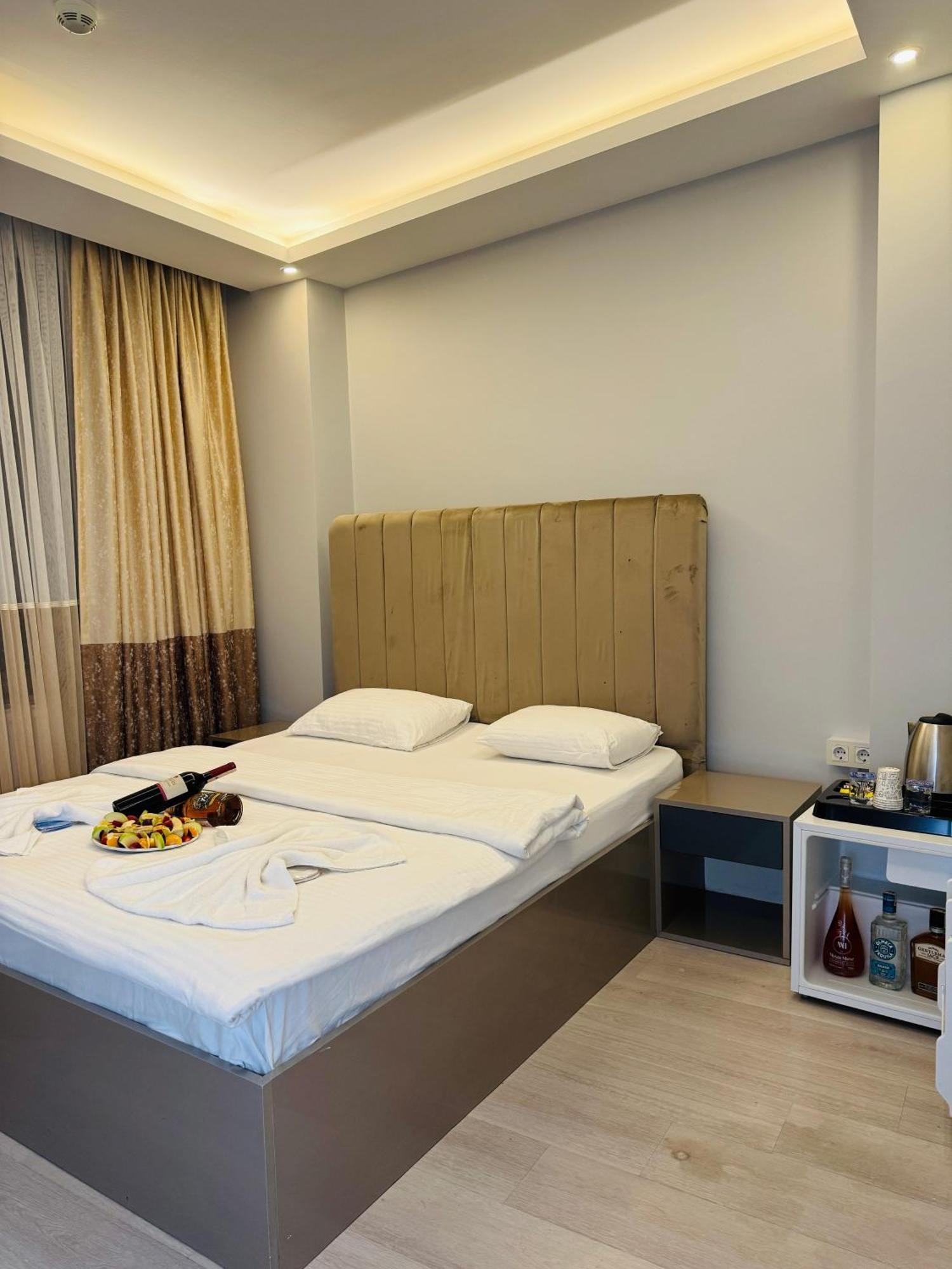 Blueway Hotel Istambul Exterior foto