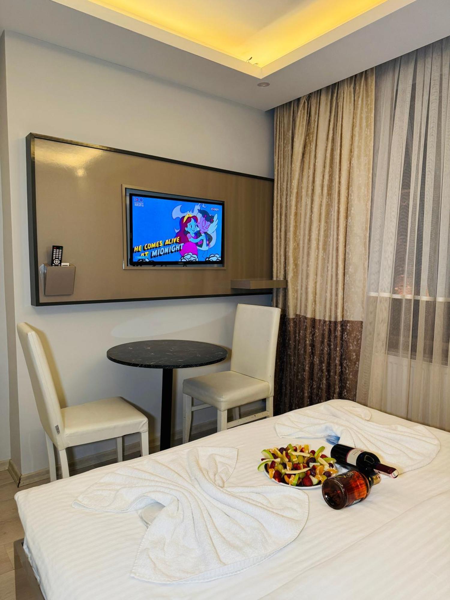 Blueway Hotel Istambul Exterior foto