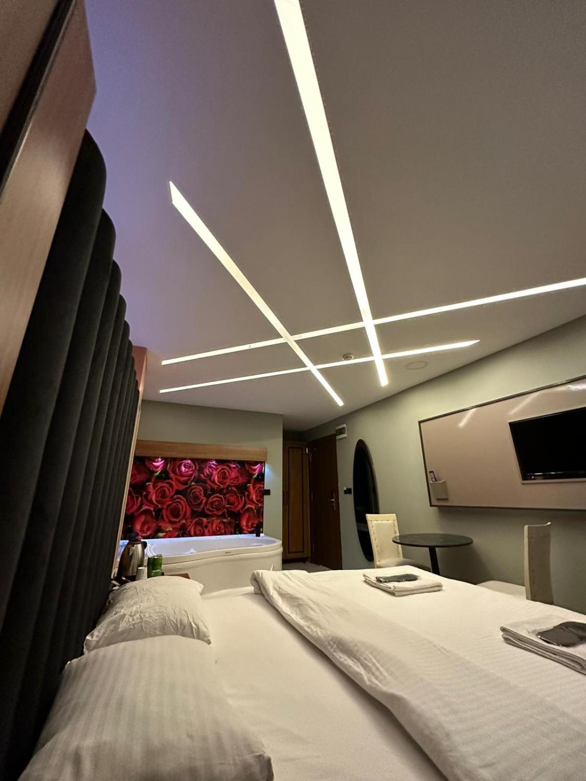 Blueway Hotel Istambul Exterior foto